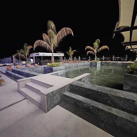 Grand Sapphire Casino 1 Bdr B3 Apartment Famagusta  Exterior photo
